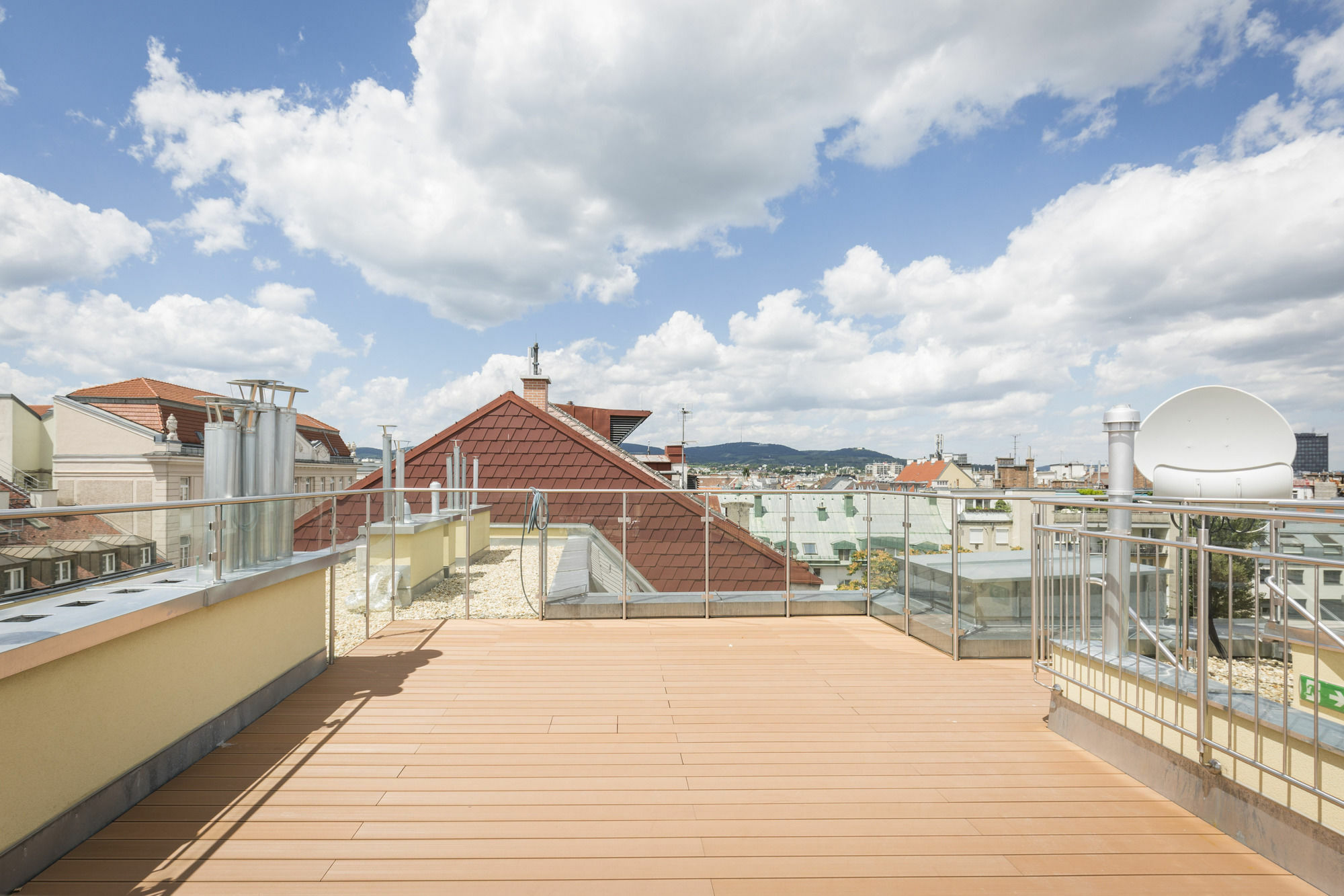 Vienna Grand Apartments City Ngoại thất bức ảnh